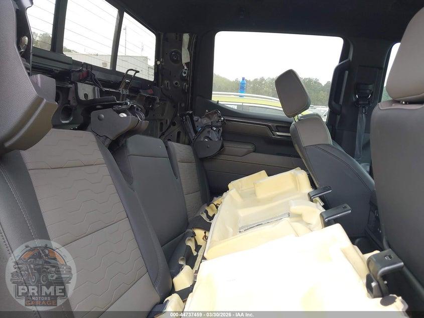 2024 CHEVROLET SILVERADO 1500 4WD  SHORT BED ZR2 — фото 8