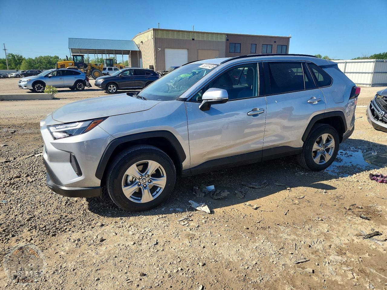 2025 TOYOTA RAV4 — фото 1