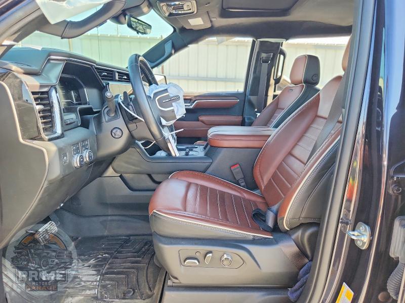 2025 GMC SIERRA — фото 7