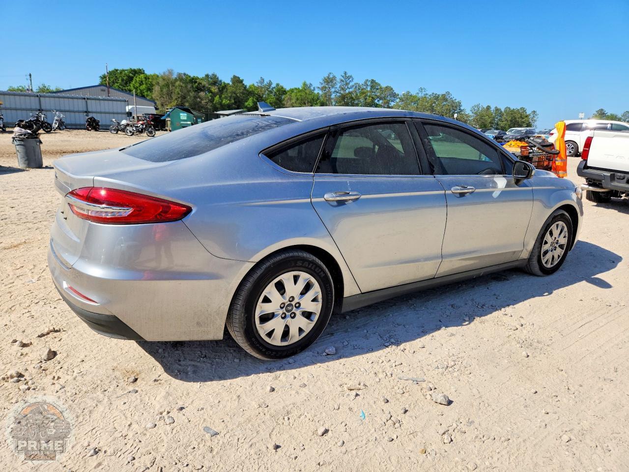 2020 FORD FUSION — фото 2