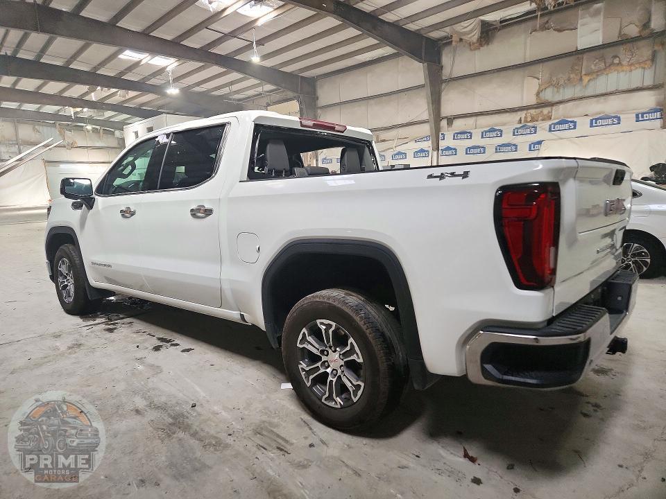 2026 GMC SIERRA — фото 2