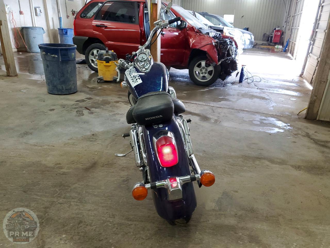 2002 HONDA VT750 — фото 4