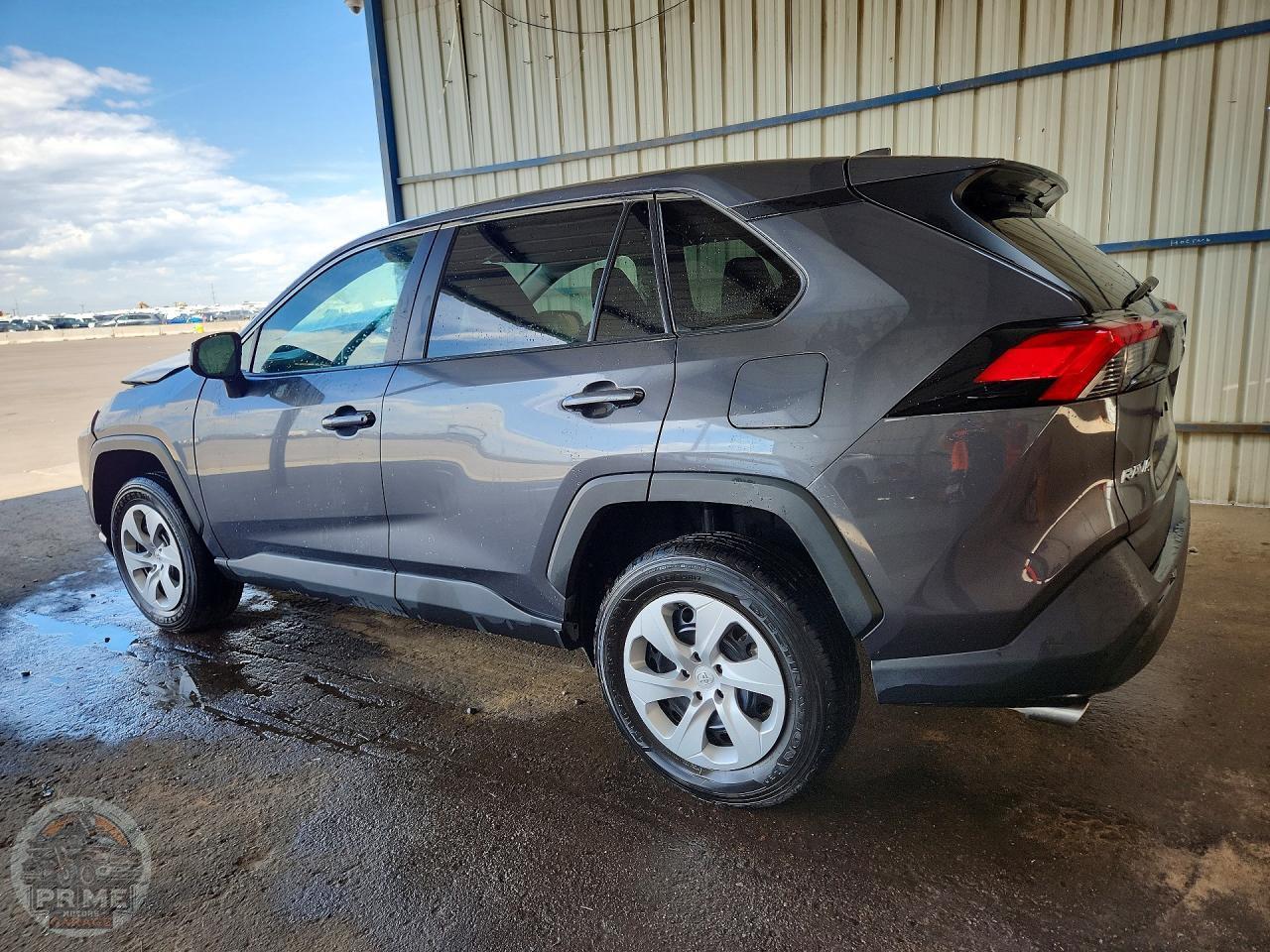 2025 TOYOTA RAV4 — фото 2