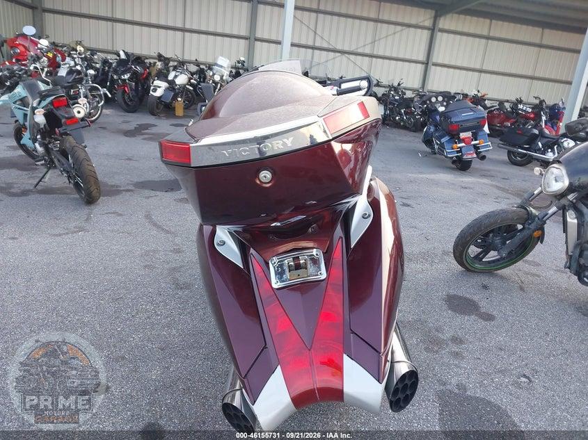 2009 VICTORY MOTORCYCLES VISION TOURING — фото 6