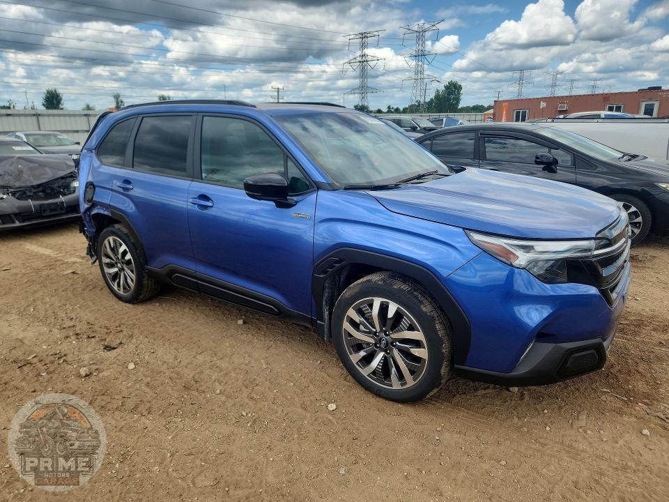 2025 SUBARU FORESTER — фото 4