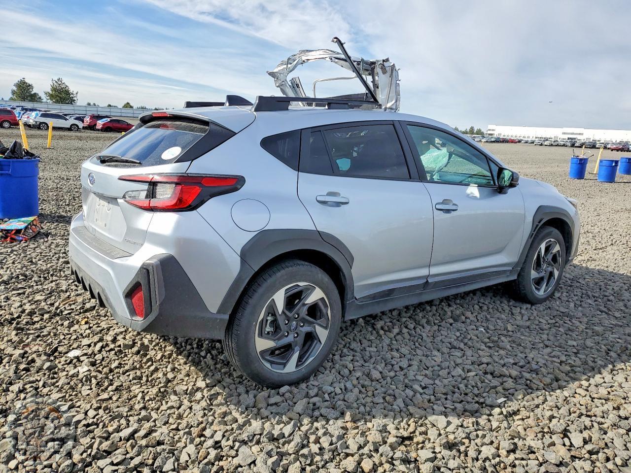 2025 SUBARU CROSSTREK — фото 3