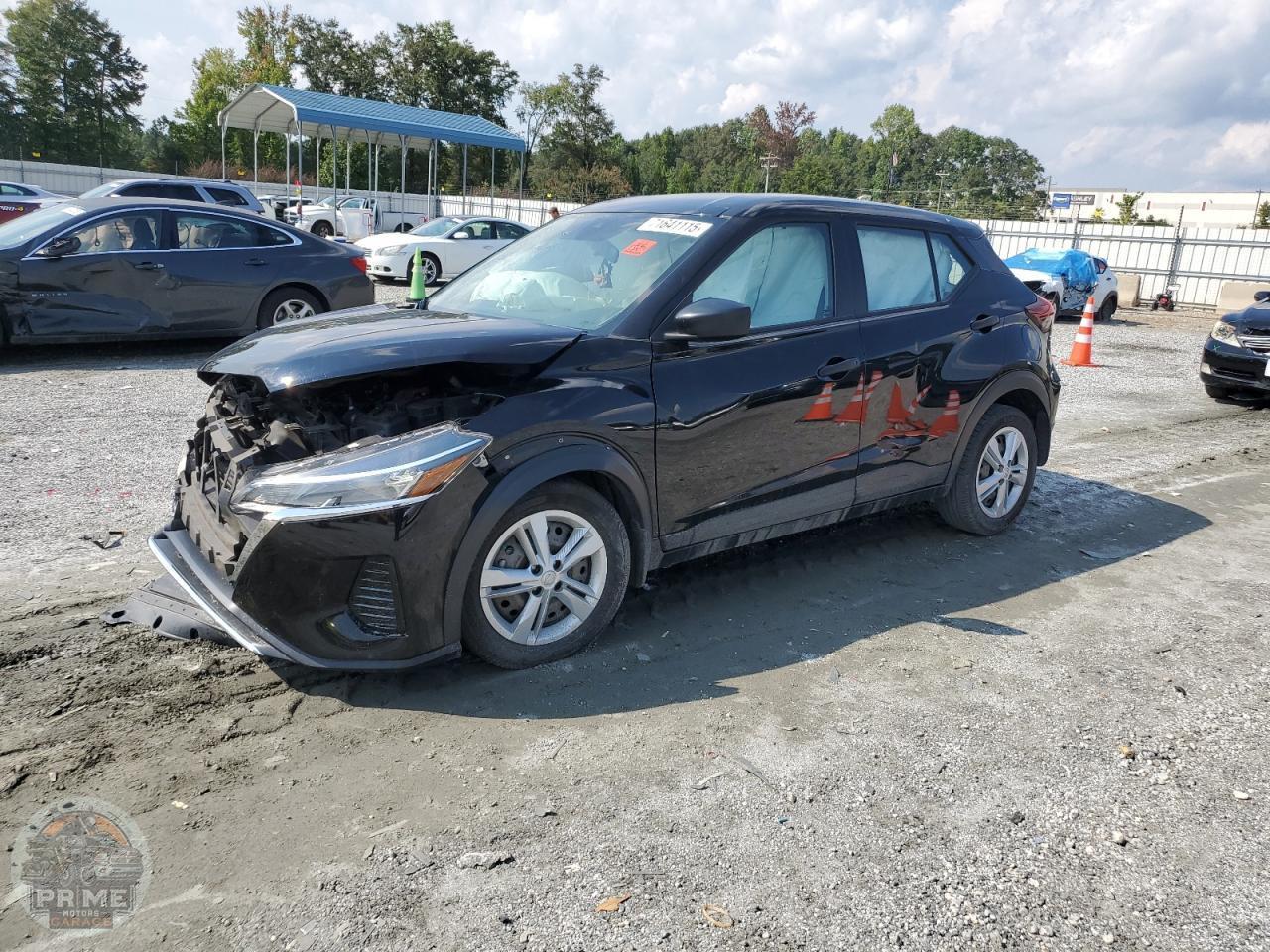 2021 NISSAN KICKS — фото 1