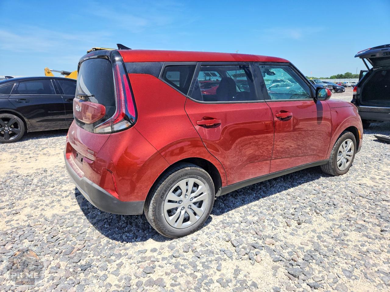 2025 KIA SOUL — фото 3