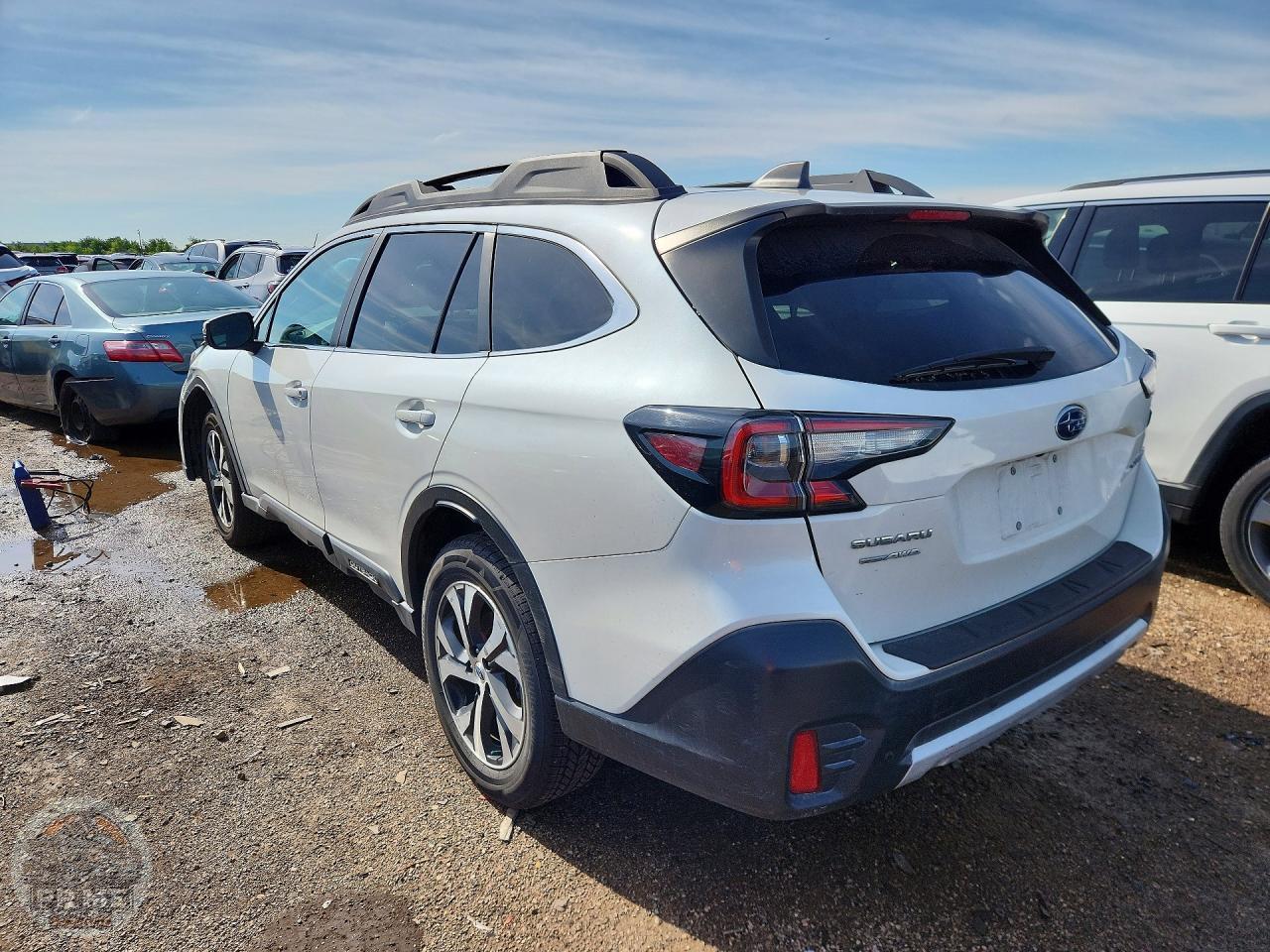 2020 SUBARU OUTBACK — фото 1