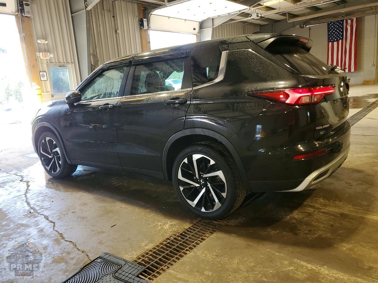 2023 MITSUBISHI OUTLANDER — фото 2