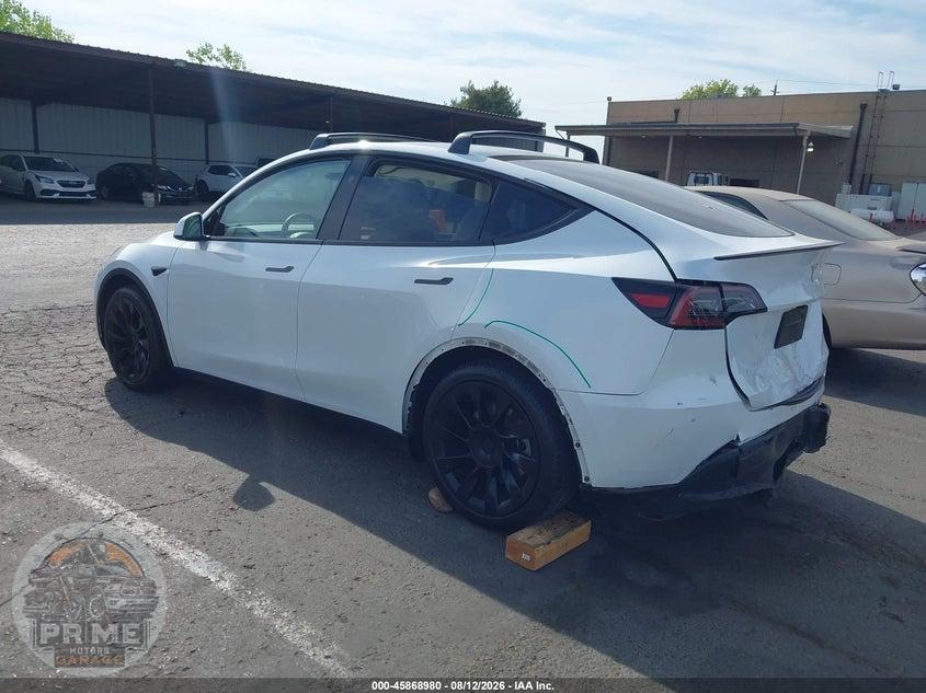 2024 TESLA MODEL Y LONG RANGE DUAL MOTOR ALL-WHEEL DRIVE — фото 3