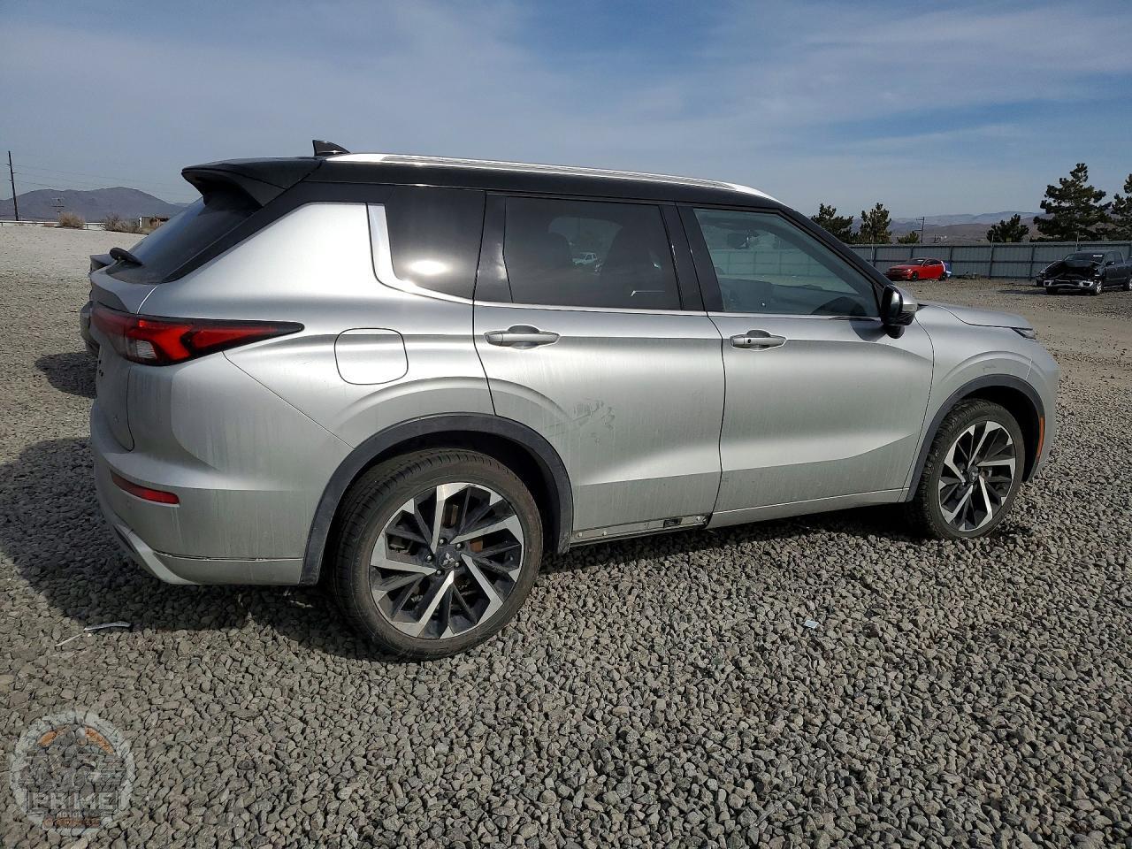 2023 MITSUBISHI OUTLANDER — фото 3