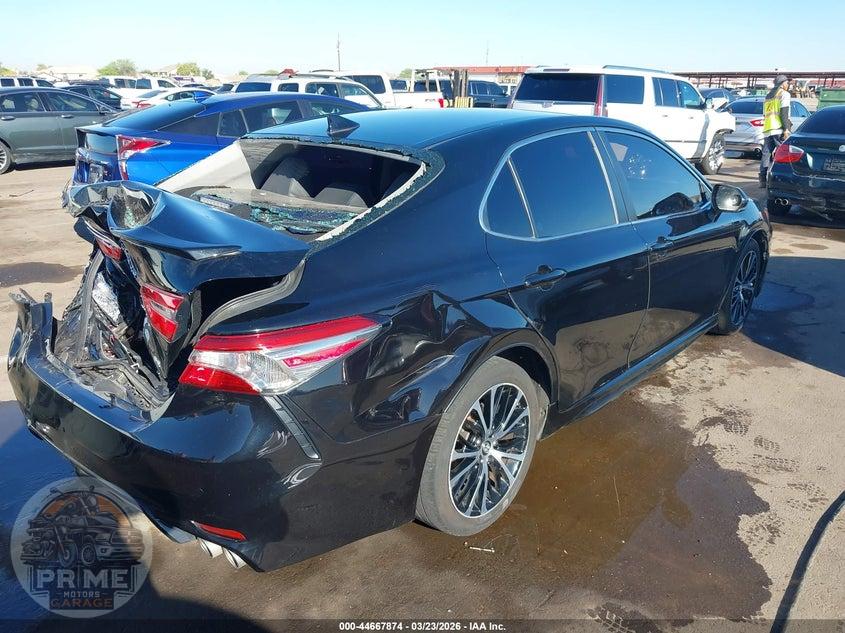 2019 TOYOTA CAMRY SE — фото 4
