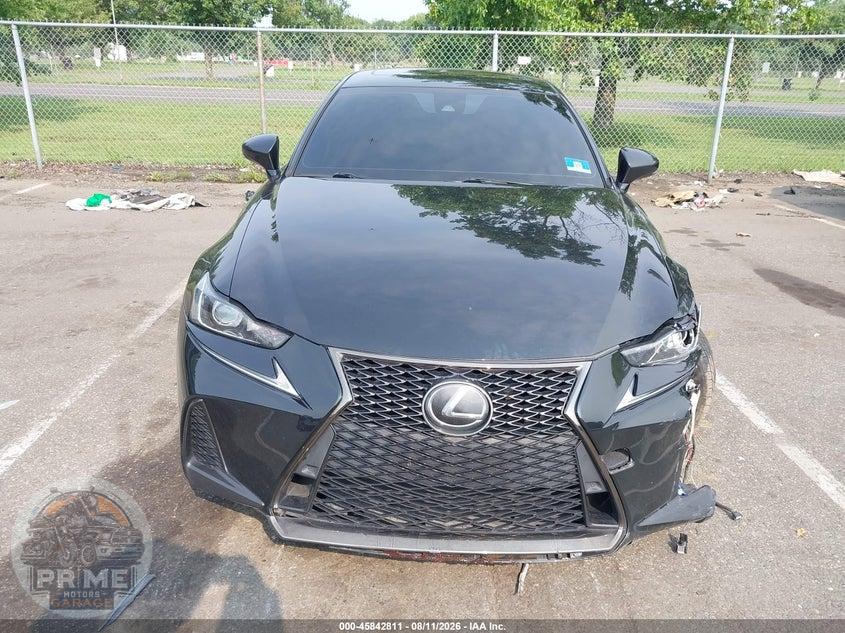 2020 LEXUS IS 350 — фото 11