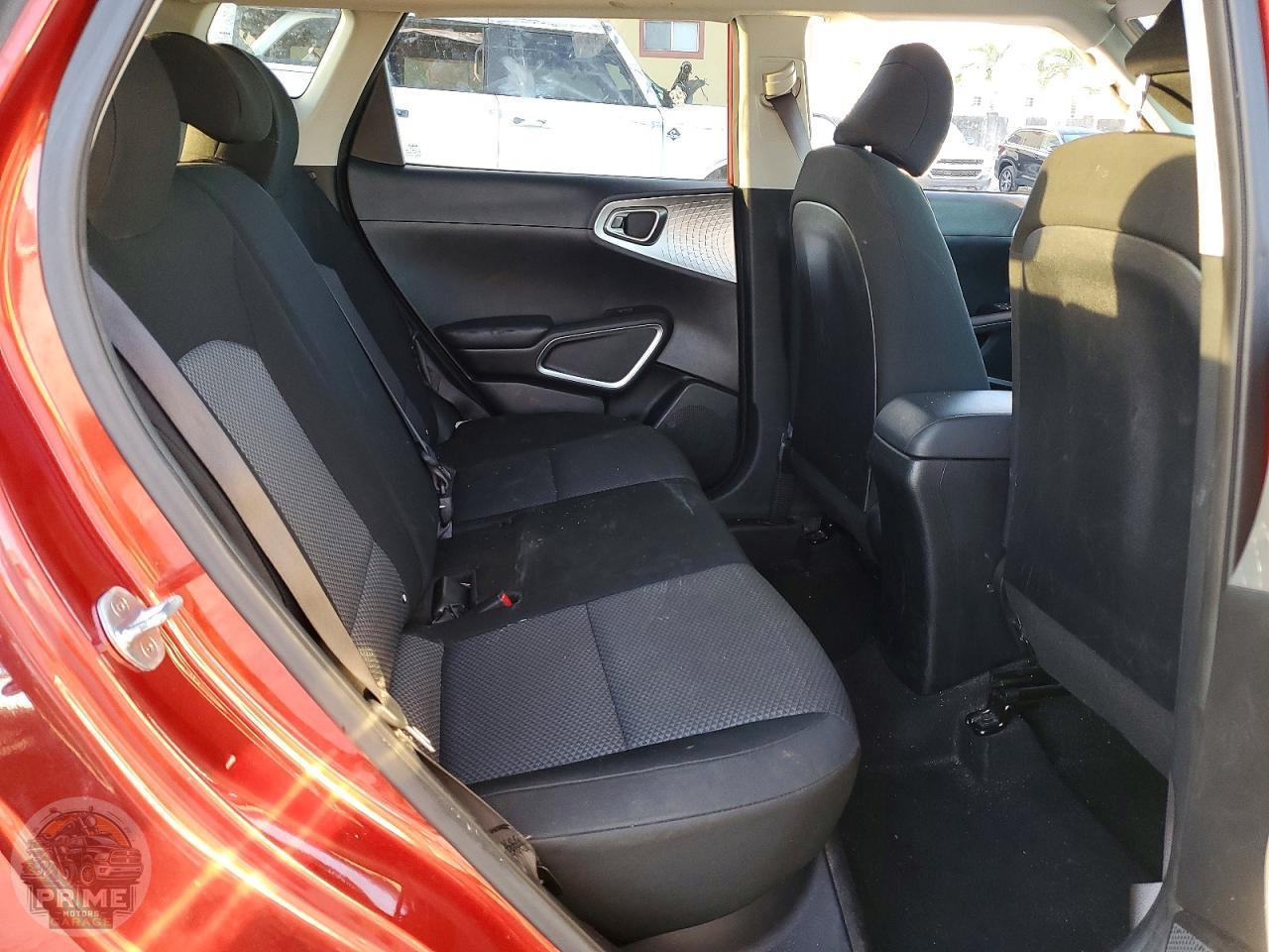 2022 KIA SOUL — фото 10
