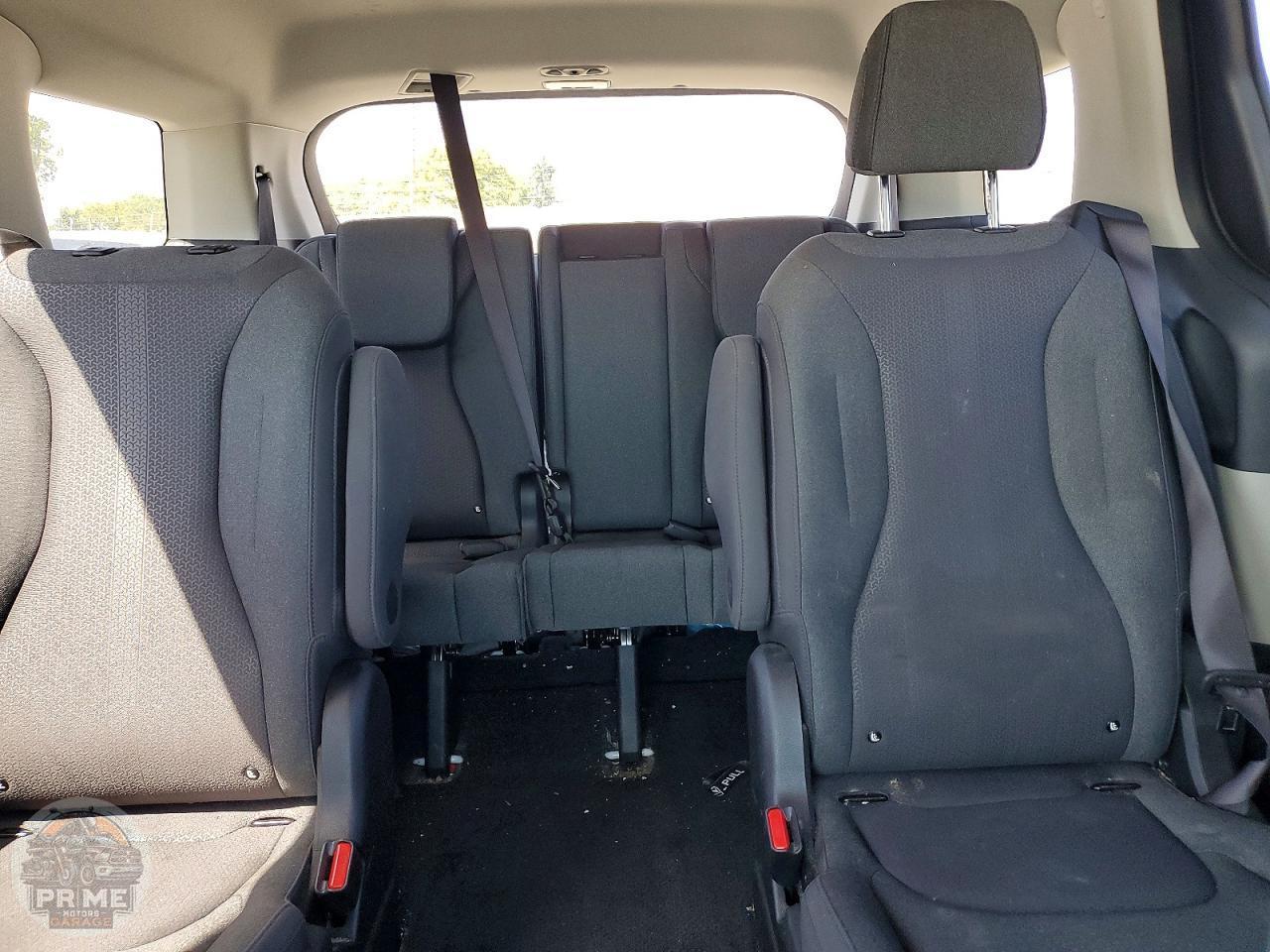 2024 KIA CARNIVAL — фото 10