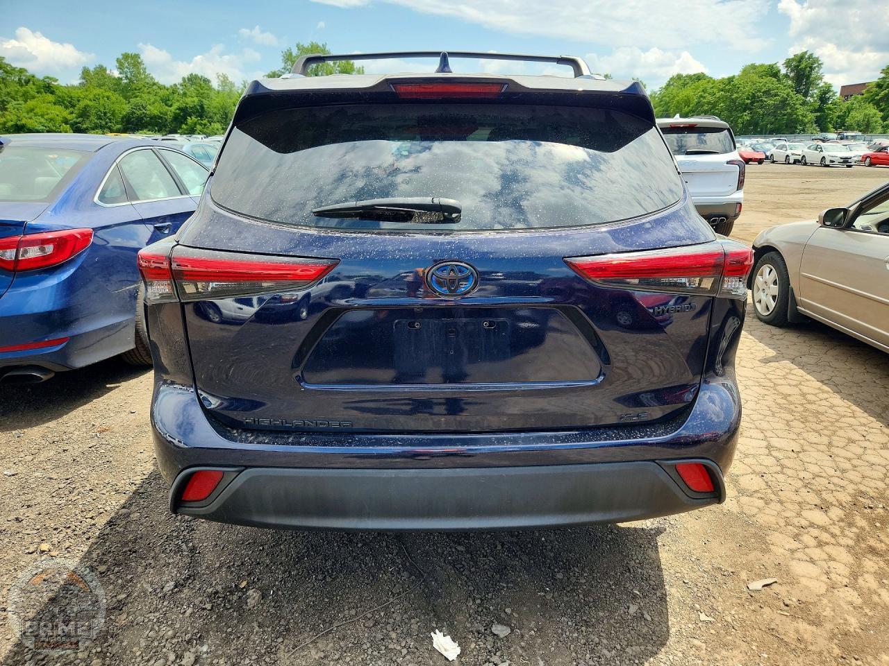 2021 TOYOTA HIGHLANDER — фото 6