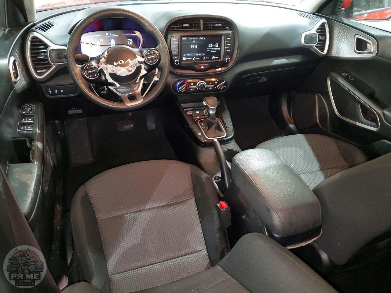 2025 KIA SOUL — фото 8