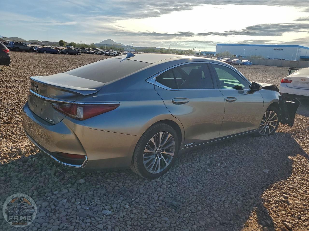 2020 LEXUS ES — фото 3