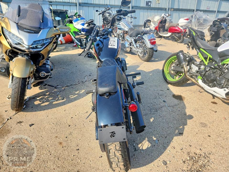2021 HARLEY-DAVIDSON FXBBS (STREET BOB 114) — фото 4