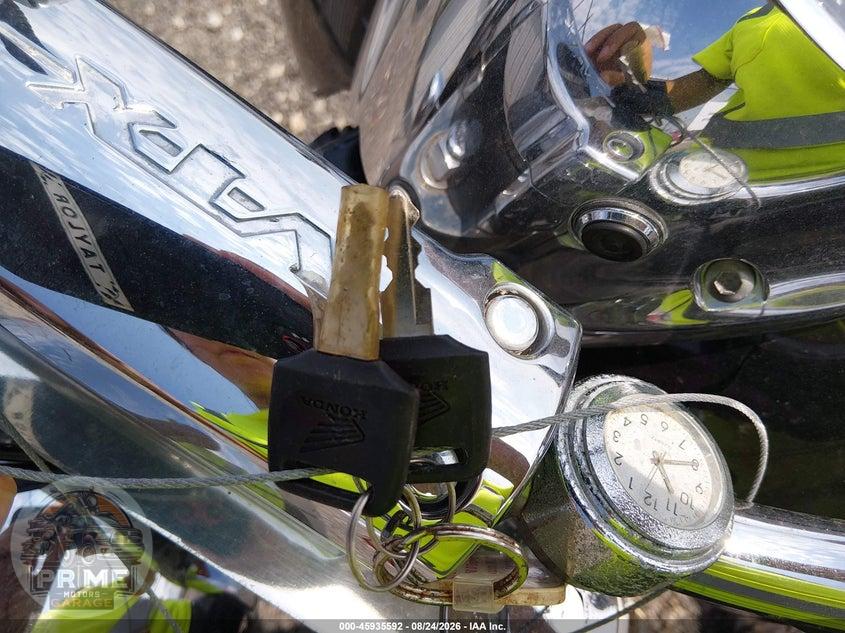 2006 HONDA VTX1800 R3 — фото 11