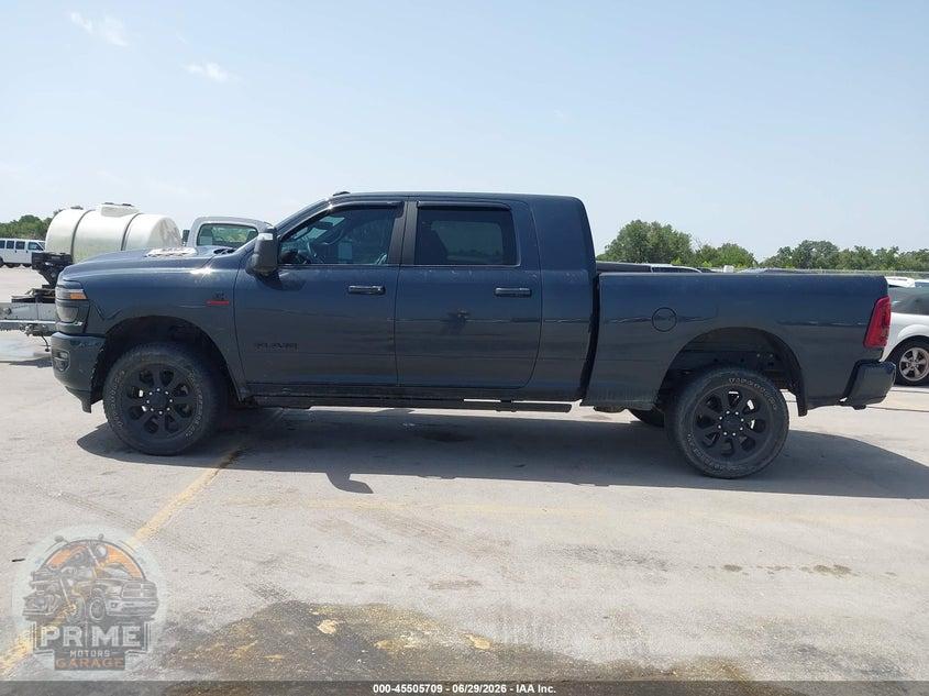2025 RAM 2500 LARAMIE  4X4 6'4 BOX — фото 17