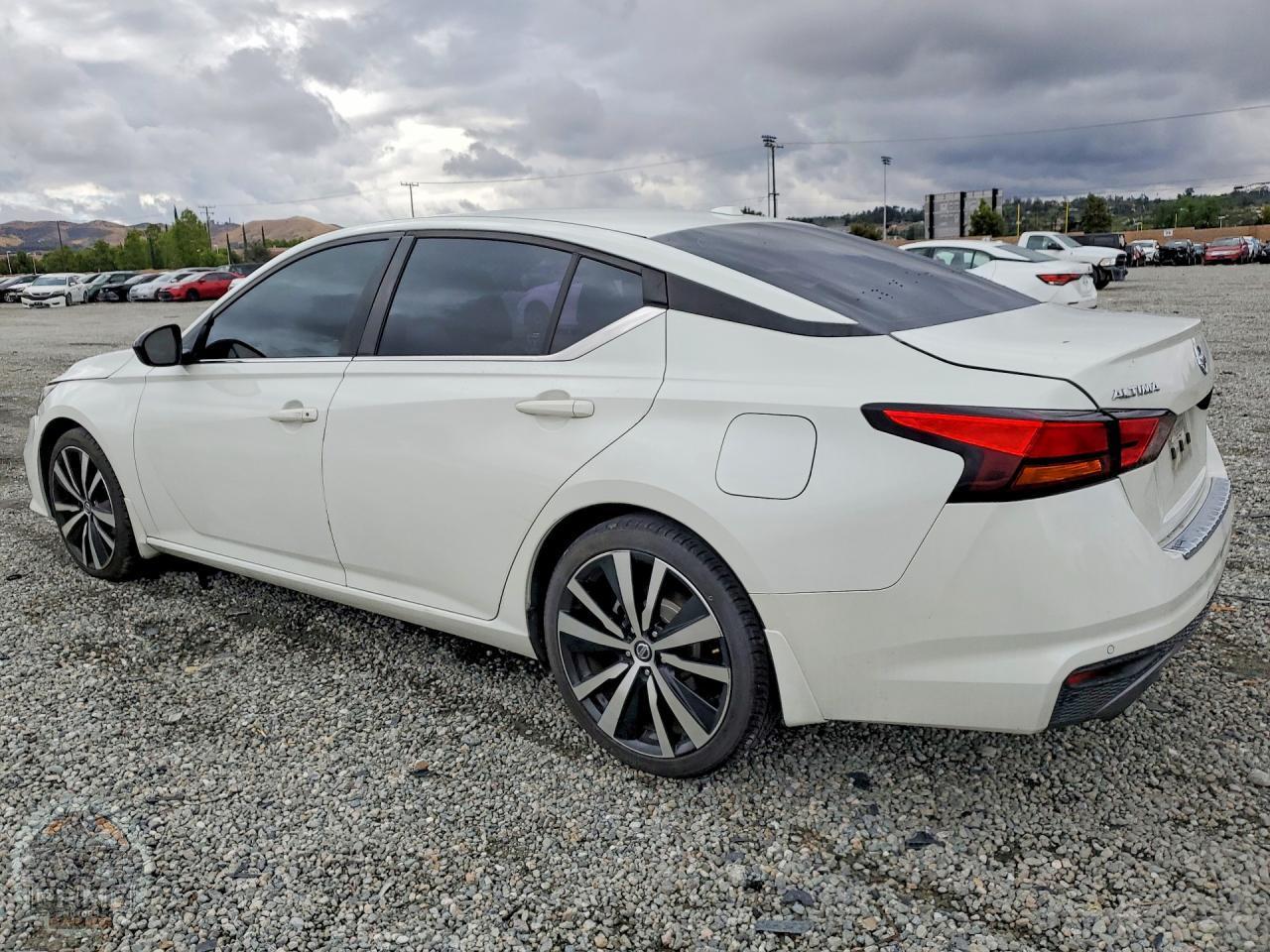 2022 NISSAN ALTIMA — фото 4