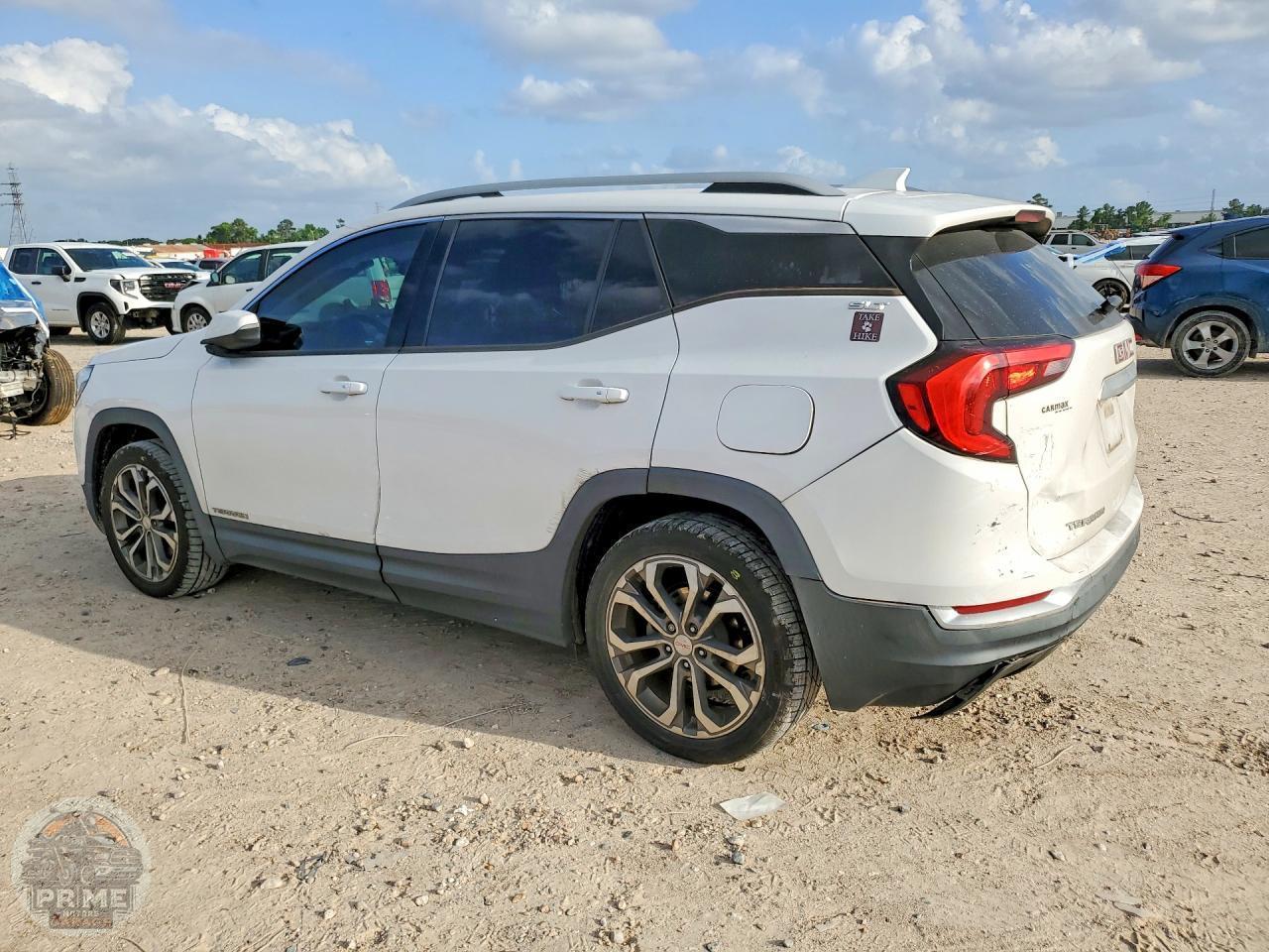2020 GMC TERRAIN — фото 2