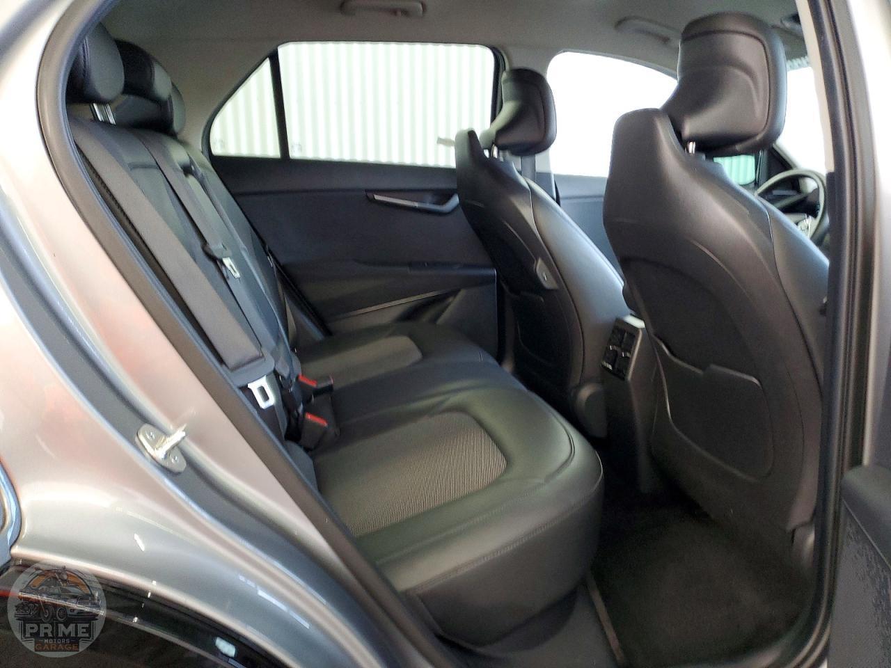 2024 KIA NIRO — фото 10