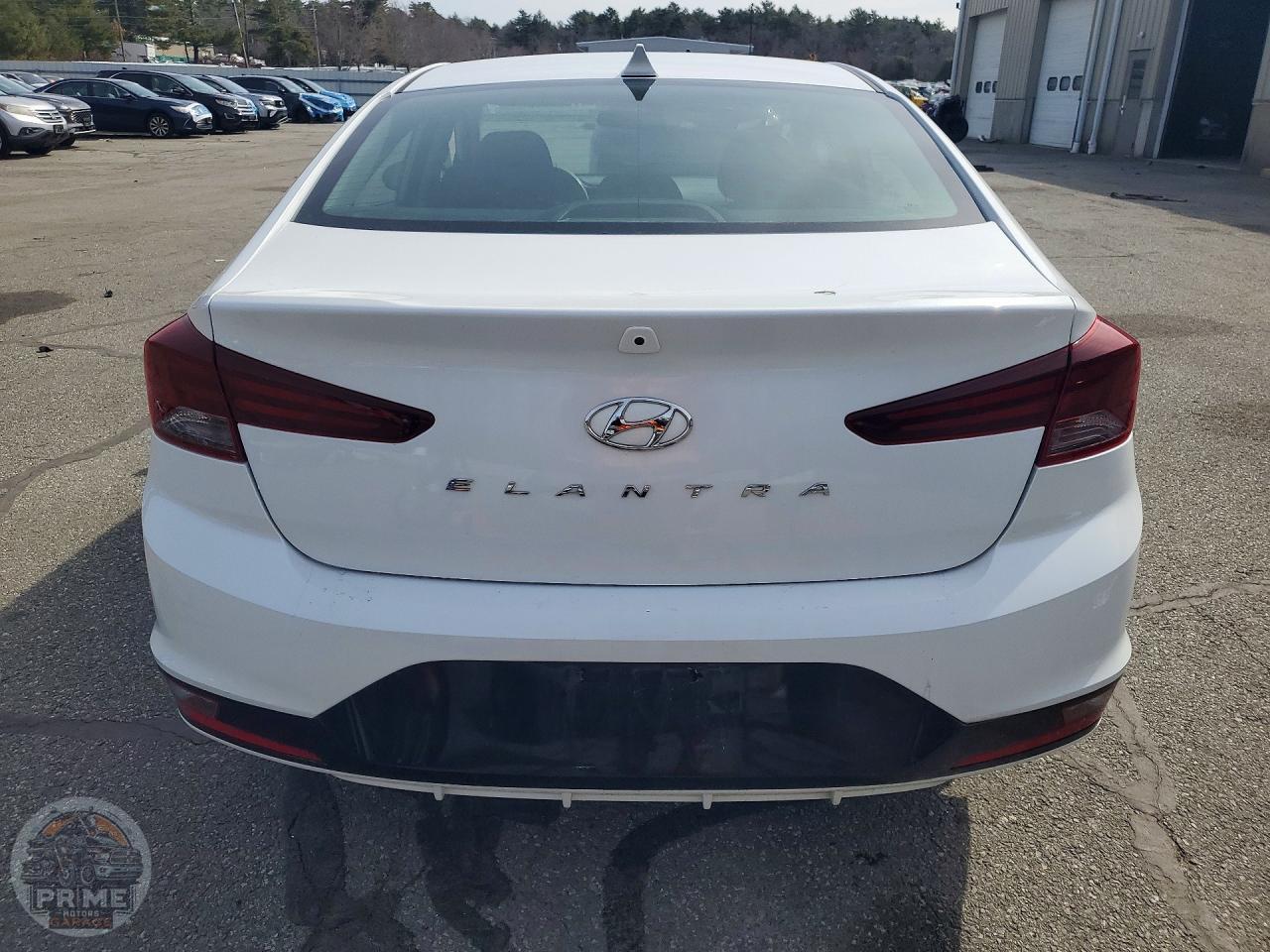 2020 HYUNDAI ELANTRA — фото 6