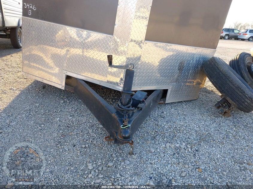 2024 WELLS CARGO ENCLOSED TRAILER — фото 10