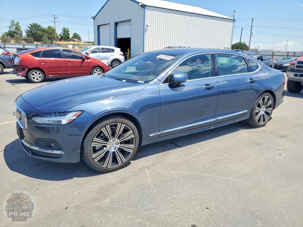 2022 VOLVO S90 — фото 1