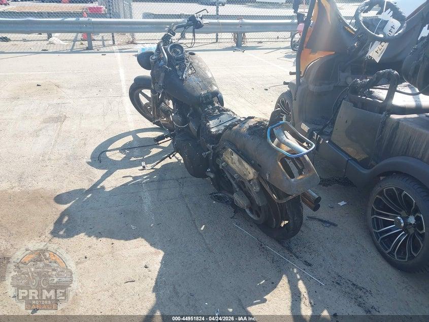 2002 HARLEY-DAVIDSON FXSTDI (SOFTAIL DEUCE) — фото 3