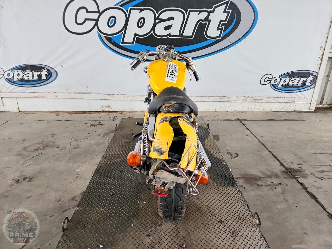 1996 HONDA VF750 — фото 4