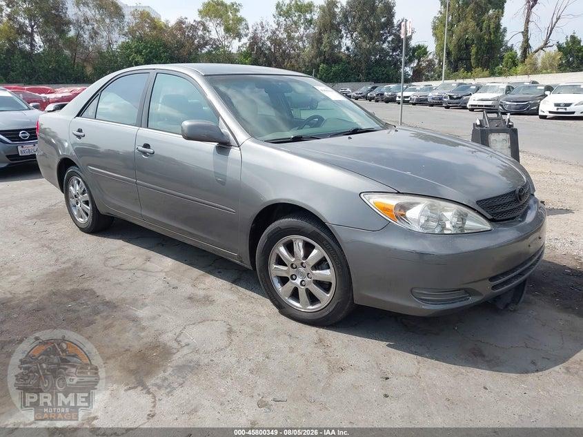 2004 TOYOTA CAMRY LE — фото 1
