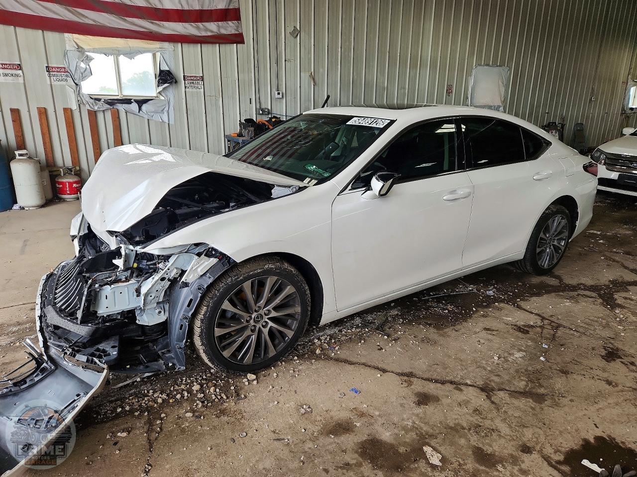2021 LEXUS ES — фото 1