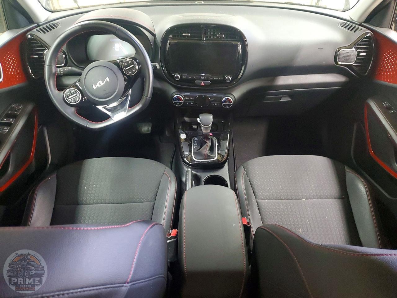 2025 KIA SOUL — фото 8