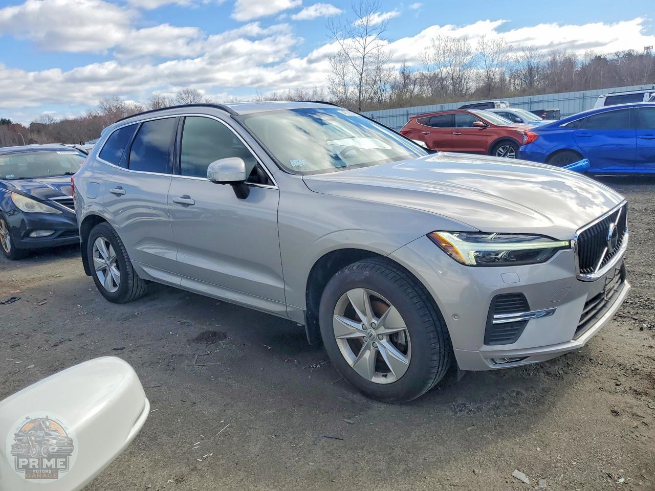 2022 VOLVO XC60 — фото 4