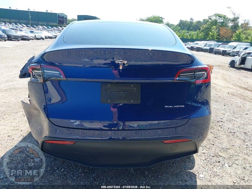 2025 TESLA MODEL Y LONG RANGE DUAL MOTOR ALL-WHEEL DRIVE — фото 15