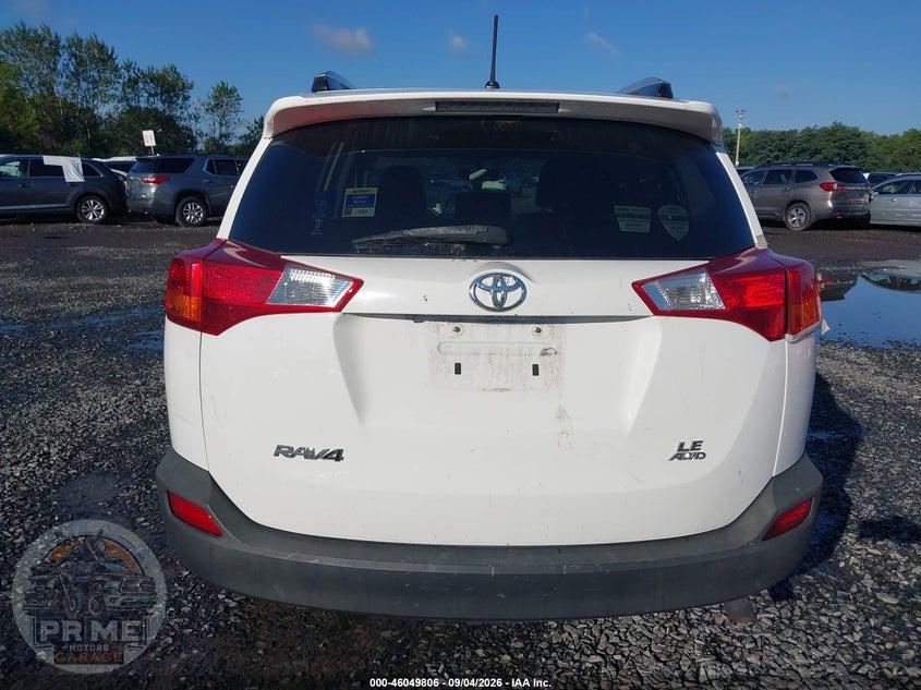 2015 TOYOTA RAV4 LE — фото 16