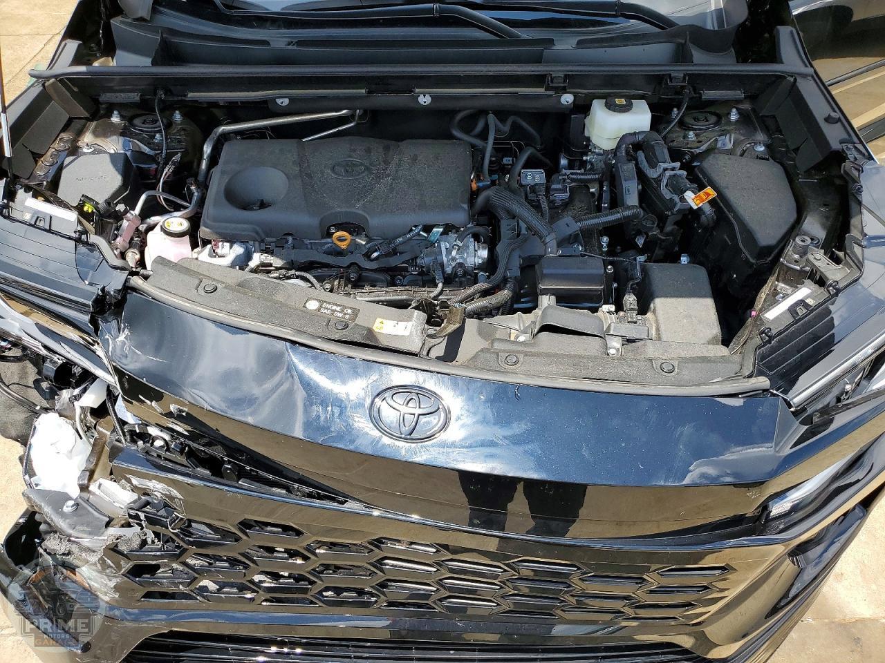 2026 TOYOTA RAV4 — фото 12