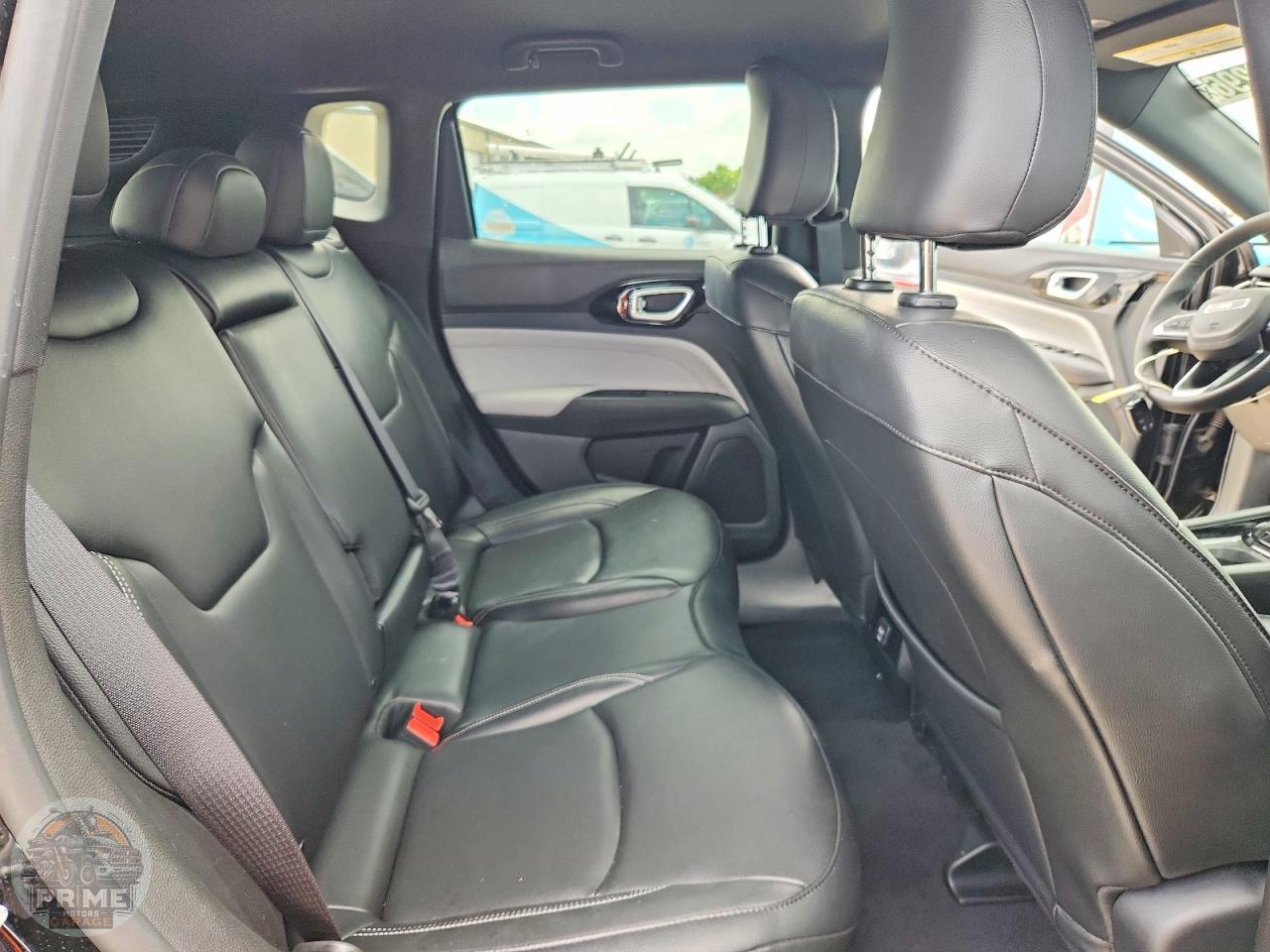 2025 JEEP COMPASS — фото 11