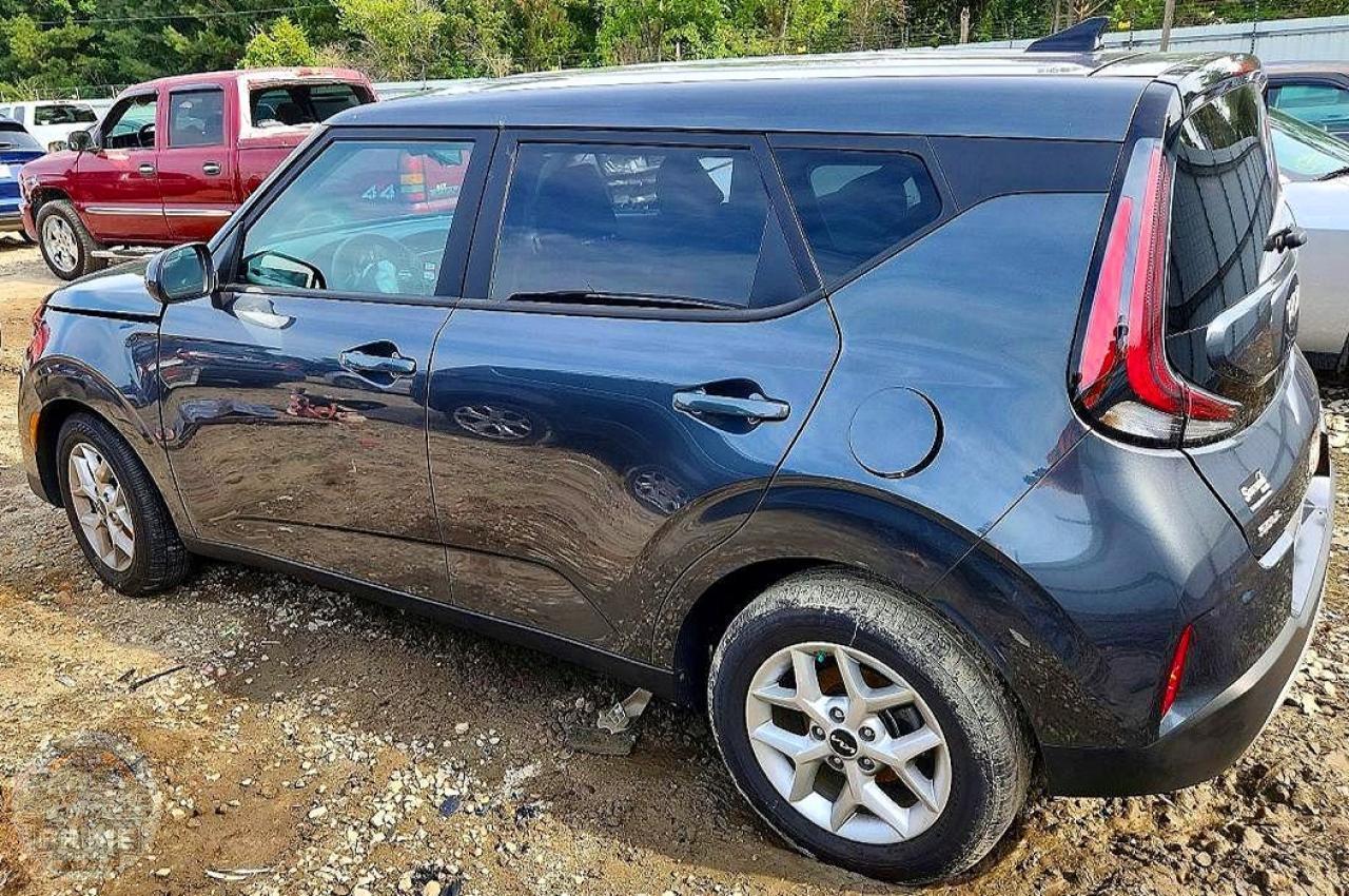 2025 KIA SOUL — фото 2
