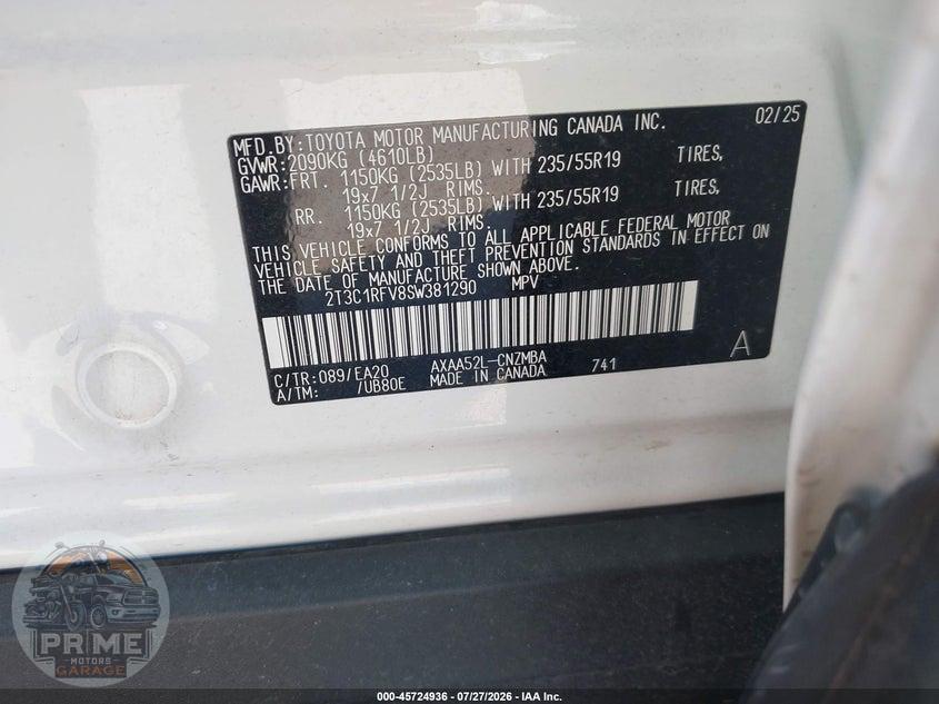 2025 TOYOTA RAV4 XLE PREMIUM — фото 9