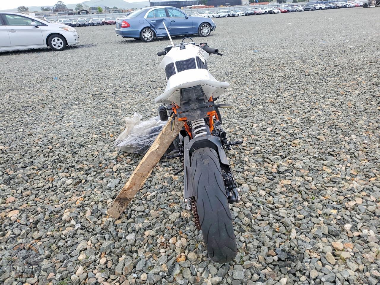 2015 KTM 390 — фото 4