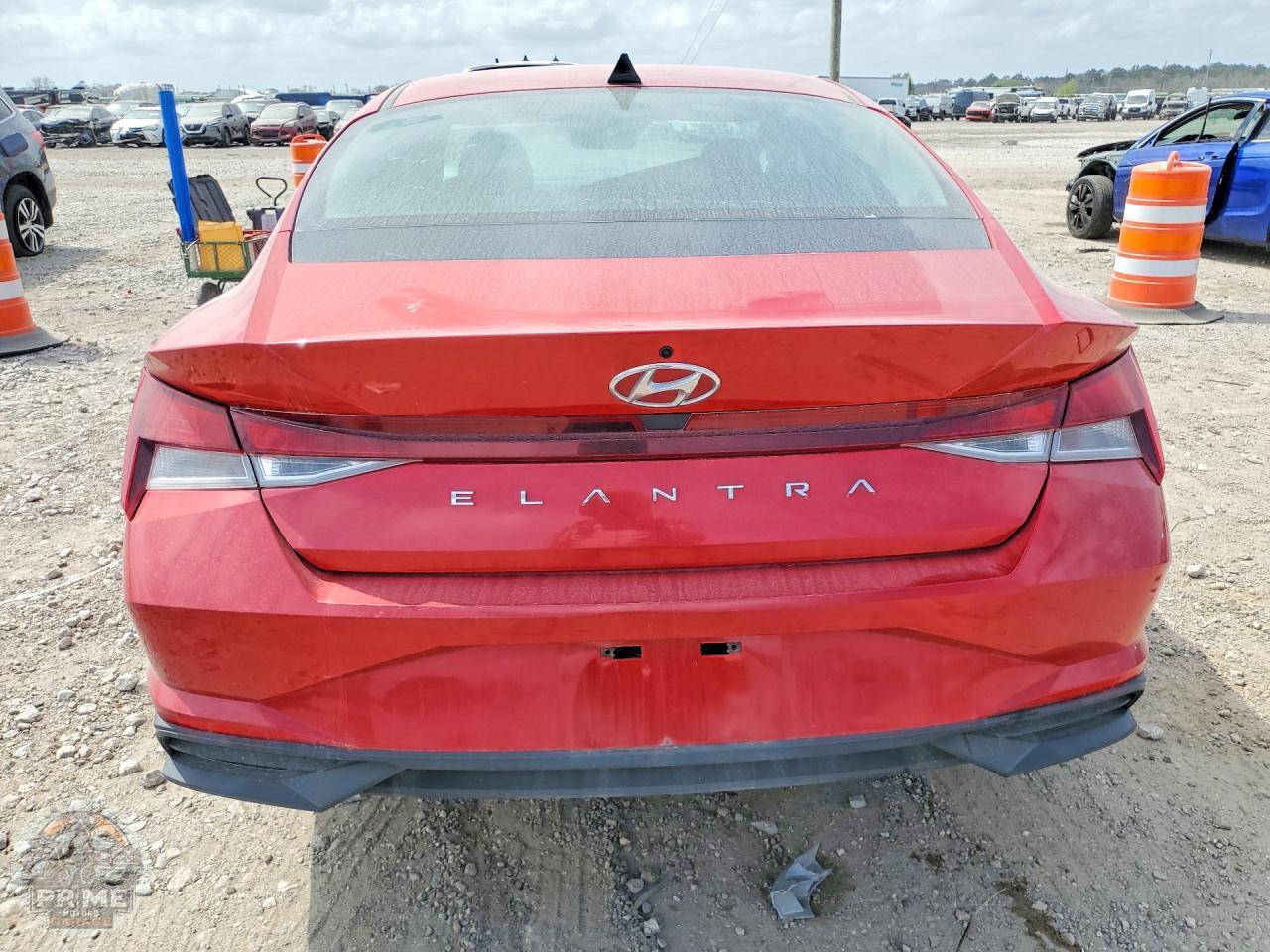 2021 HYUNDAI ELANTRA — фото 6