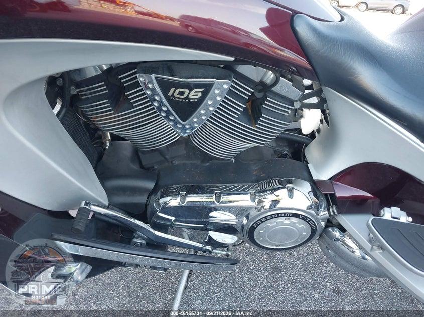 2009 VICTORY MOTORCYCLES VISION TOURING — фото 9