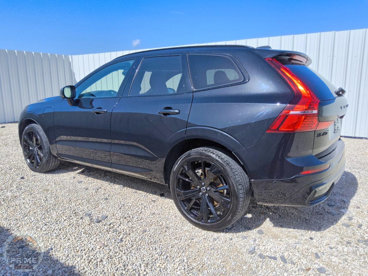 2024 VOLVO XC60 — фото 2