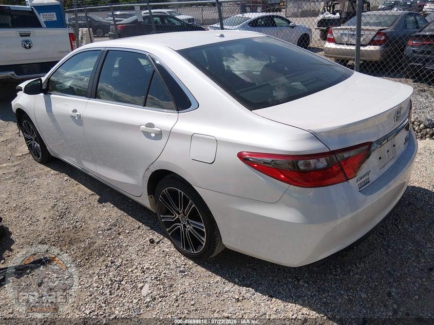 2016 TOYOTA CAMRY SE — фото 3