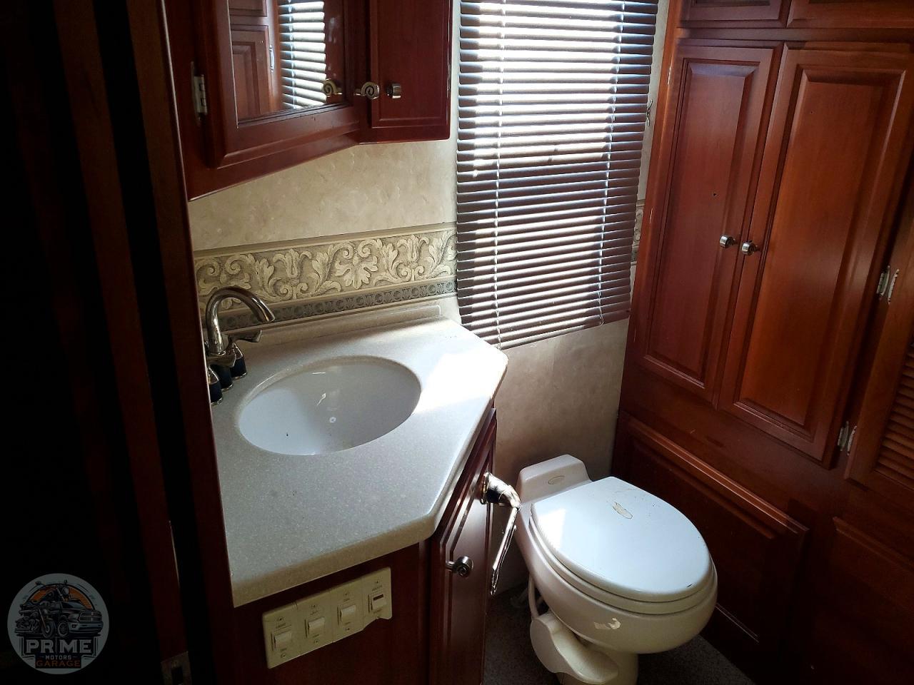 2005 SPARTAN MOTORS MOTORHOME — фото 18